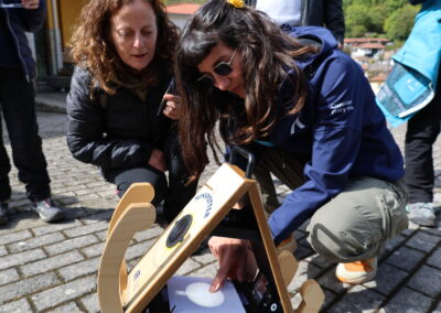 Taller solar en CosmoSomiedo 2025