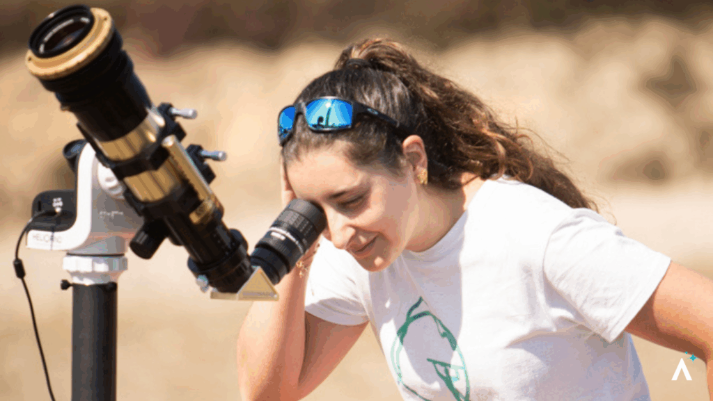 Observación solar en la actividad Paisaje, túmulos y Sol: ciencia en la Sierra de Carondio - Nomad Studio