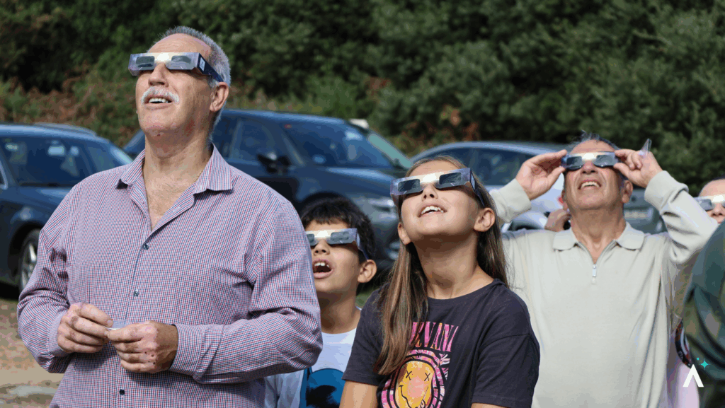 Observación solar en Ribadedeva